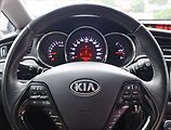 Kia Ceed (2017) 1.6 GDI, Automat, Navi - náhled 16