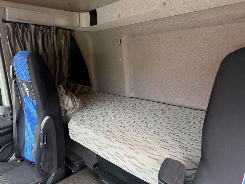 DAF CF320 EURO 6 - fotka 14 z 20