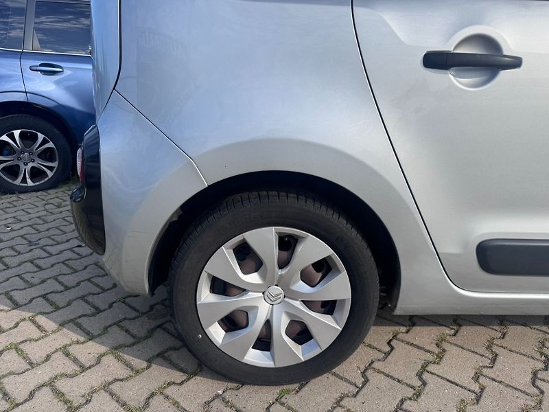 Citroën C3 Picasso (2011) 1,6 88 KW TAŽNÉ STK - fotka 15 z 43