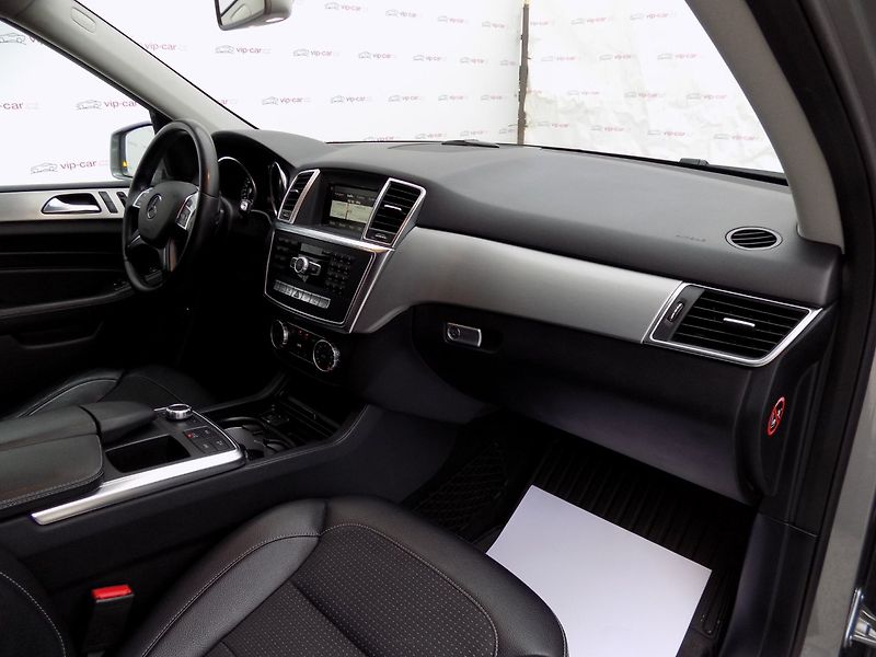 Mercedes-Benz Třídy M (2015) 350d/4-Matic/LED/ČR/DPH/ - fotka 16 z 50