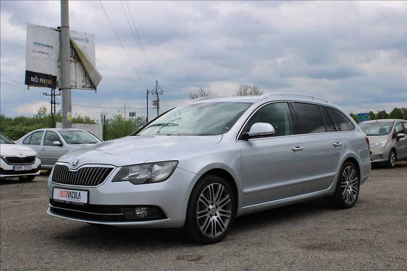 Škoda Superb 3,6 FSi  4 x 4, DSG, 191KW - fotka 1 z 29