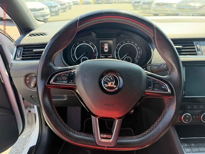 Škoda Octavia (2015) 2.0TSi, RS - fotka 12 z 19