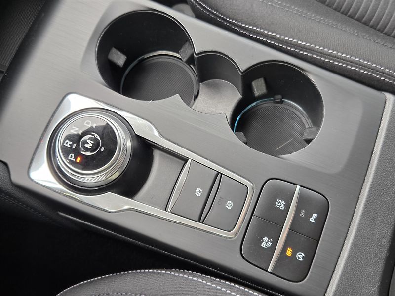 Ford Focus 1,5 EcoBoost 110kW AT Titanium - fotka 16 z 22
