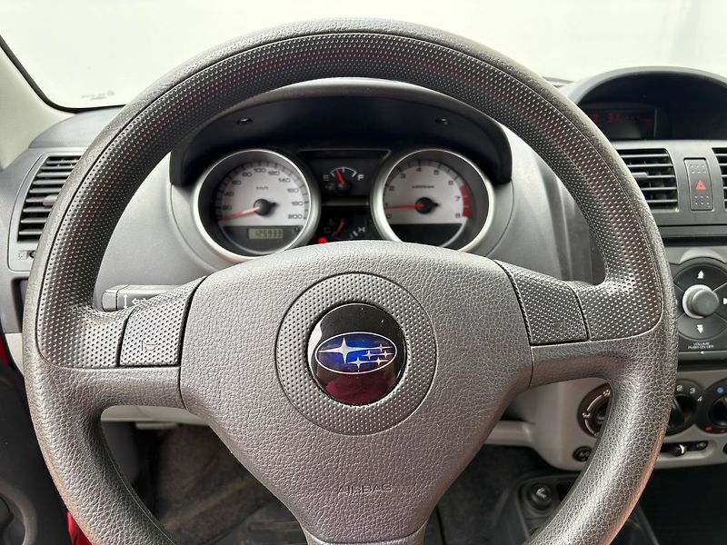 Subaru Justy 1.3i, 66kW, Klima - fotka 8 z 19