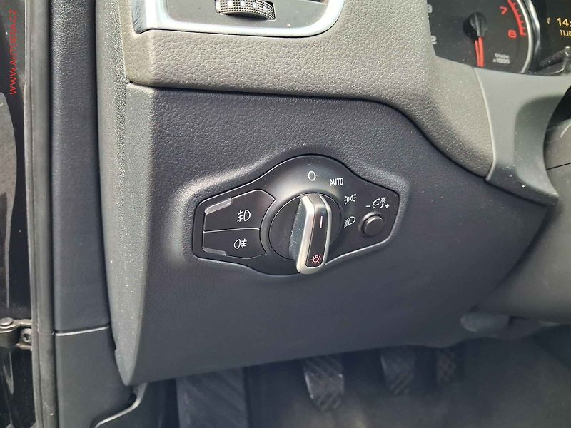 Audi Q5 (2011) 2.0 TFSi Quattro, Bixen, - fotka 15 z 19