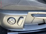 Volkswagen Passat (2014) 2.0 TDi, 2.maj,ČR, Bixen - náhled 12