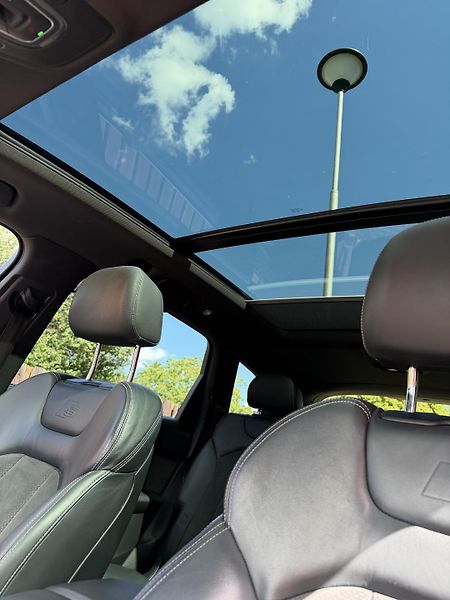 Audi SQ7 (2017) V8 4.0 TDI 320 KW (435 PS) - fotka 25 z 34