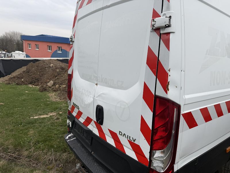 Iveco Daily 35S17   3,0 D  závada MOTORU ! - fotka 5 z 8
