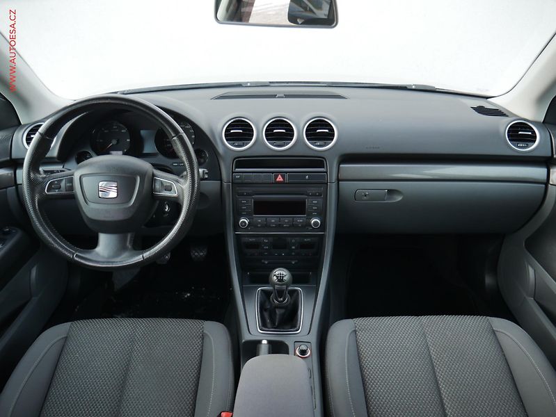 Seat Exeo (2012) 2.0TDi, ČR - fotka 7 z 17