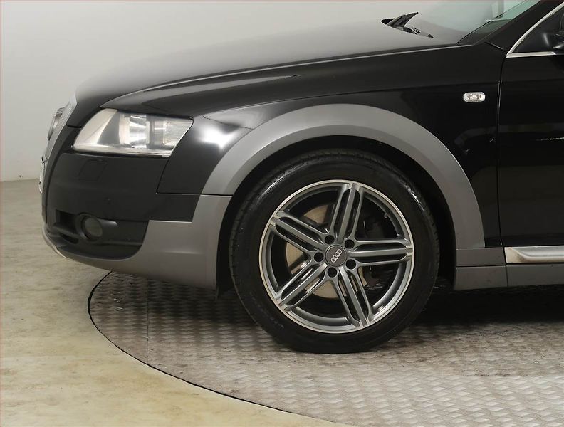 Audi A6 Allroad (2008) 2.7 TDI, 4X4, Automat, Navi - fotka 15 z 27