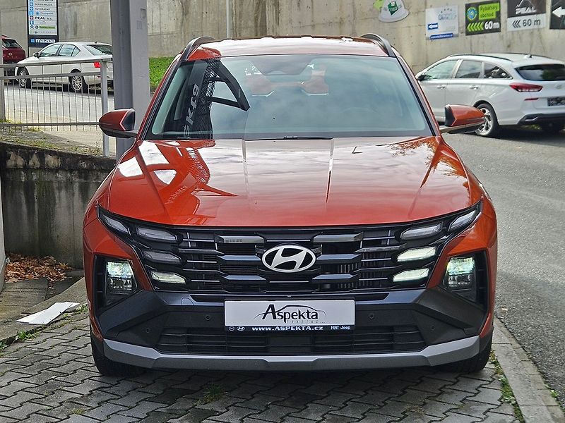 Hyundai Tucson 1.6T-GDi DCT, Smart, serv.kn. - fotka 8 z 33
