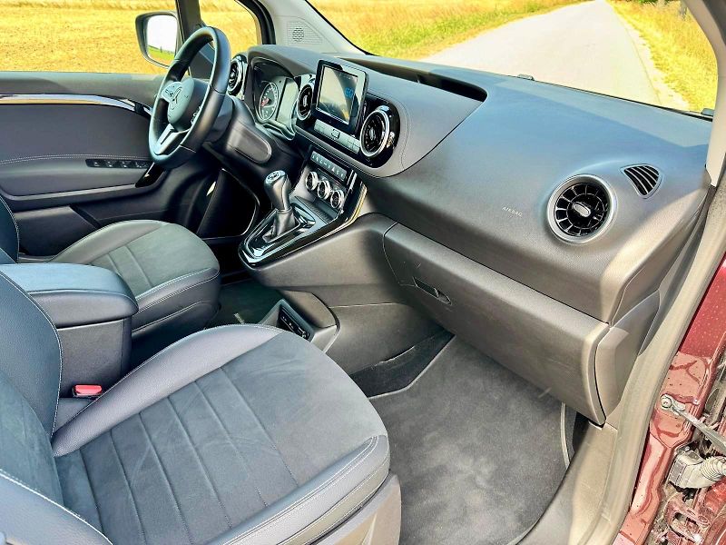 Mercedes-Benz Ostatní (2023) EQT, 45kWh,SoH 98%,Plná výbava - fotka 11 z 18