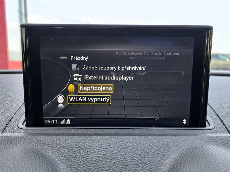 Audi A3 35 TFSi  LED  KLIMA  110kw - fotka 28 z 41