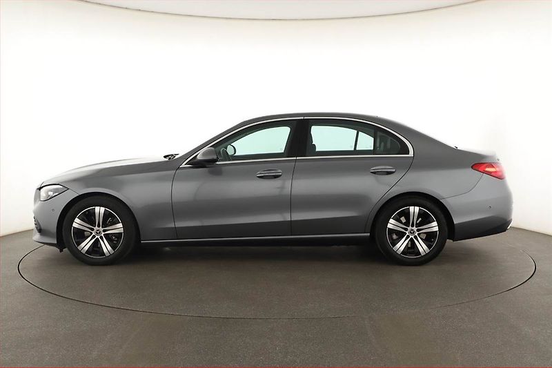 Mercedes-Benz Třídy C (2023) C 180 - fotka 3 z 20