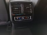 Volkswagen Arteon (2021) R-Line 2.0 TDI 4Motion (147kW/ - náhled 23