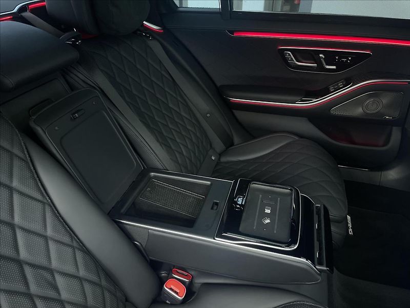 Mercedes-Benz Třídy S 450 d 4MATIC L AMG Line - fotka 19 z 21