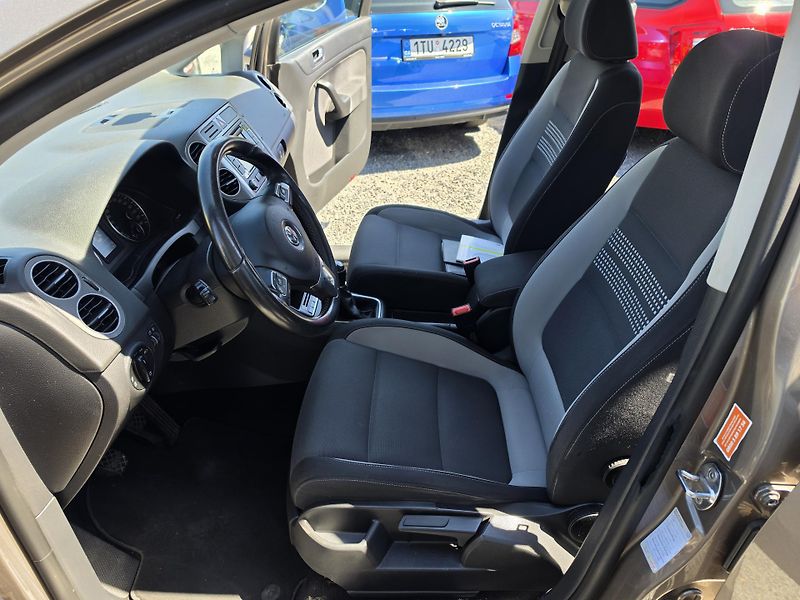 Volkswagen Golf Plus 2.0 TDI Life TZ - fotka 8 z 16