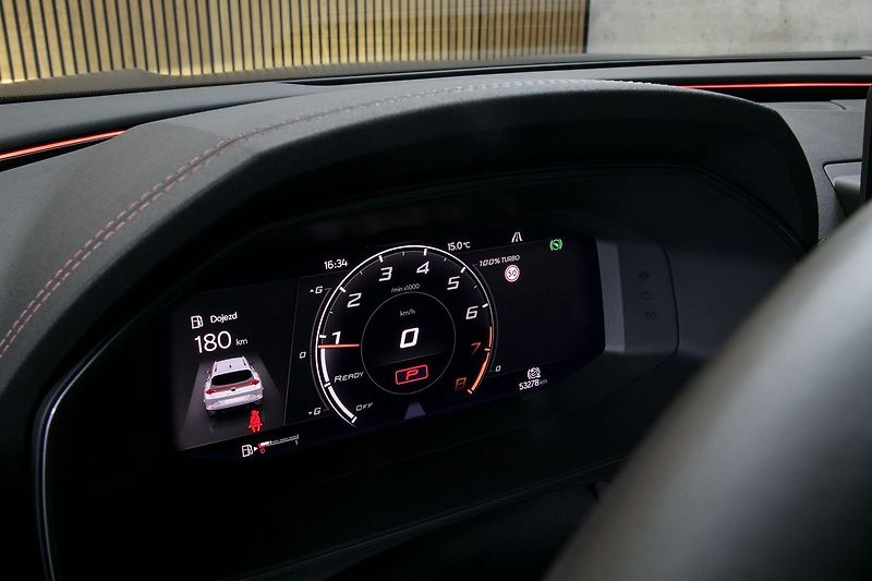 Cupra Formentor 2.0TSI 140kW DSG Matrix ZÁRUKA - fotka 34 z 37