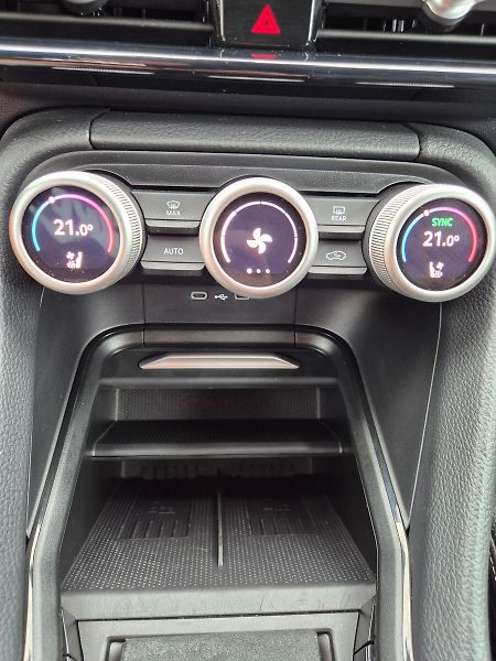 Škoda Kodiaq 2,0 TDI DSG 4x4 Exclusive Sele - fotka 39 z 40