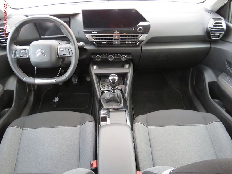 Citroën C4 (2021) 1.2 PT, 1.maj,ČR, LED, navi - fotka 8 z 36