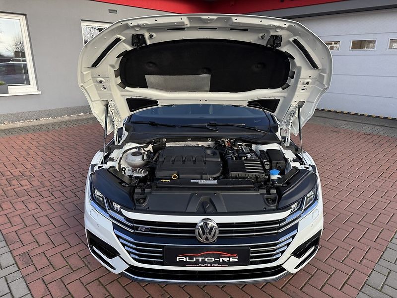 Volkswagen Arteon (2019) 2.0TDi DSG 140kW R-Line - fotka 33 z 50