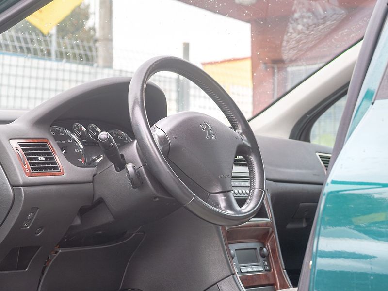 Peugeot 307 (2006) 1.6i 16V 80KW – VÝHŘEV SED - fotka 11 z 38