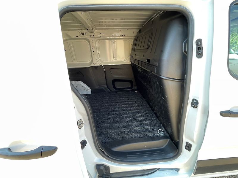 Toyota ProAce 1.5D-4D 75kW*L2H1*CZ*DPH - fotka 23 z 23