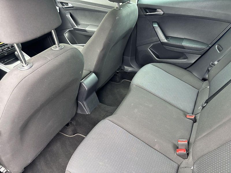 Seat Arona (2024) 1.0 TSI DSG Style - fotka 8 z 27