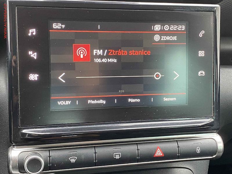 Citroën C3 Aircross (2018) 1.2 PT, Shine, navi, kamera - fotka 15 z 18