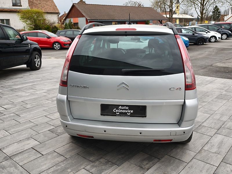 Citroën Grand C4 Picasso (2009) 1,6 TDI 80 KW 7Míst - fotka 6 z 32