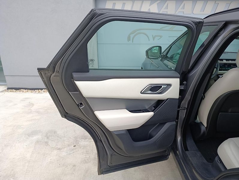 Land Rover Range Rover Velar P250 R-DYNAMIC 1.MAJ v ČR DPH - fotka 31 z 37