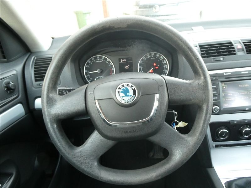 Škoda Octavia 1,6 TDI Greenline, po servise - fotka 29 z 50