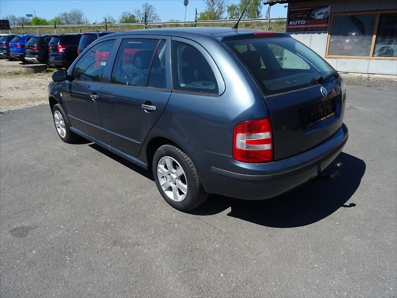 Škoda Fabia 1,4 - fotka 7 z 25