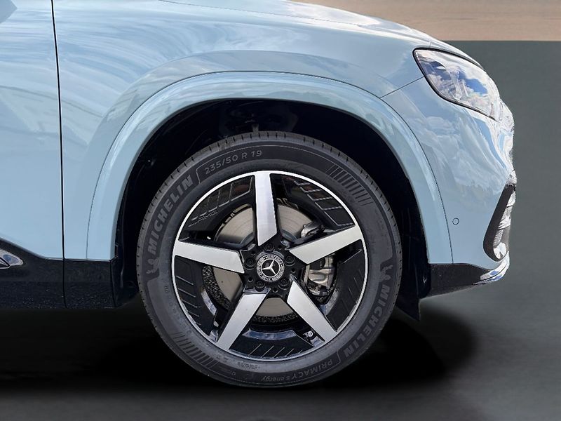 Mercedes-Benz GLB (2026) 220 4MATIC - fotka 15 z 15