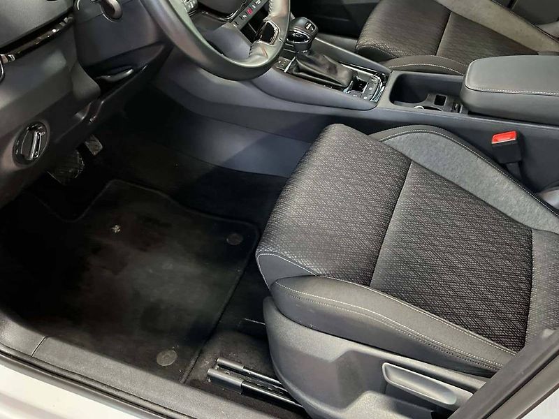 Škoda Karoq (2023) Style 1.5 TSI DSG - fotka 13 z 20