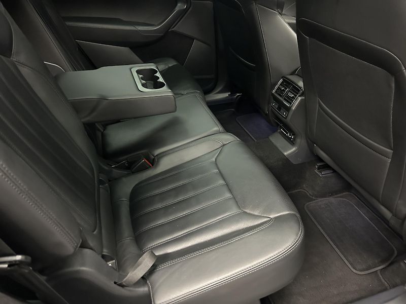 Škoda Kodiaq (2023) 2.0TDi L&K 4x4 7míst Panor 360 - fotka 42 z 52