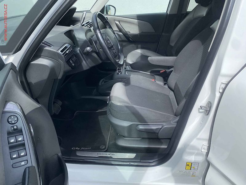 Citroën C4 Picasso (2016) 2.0HDi, ČR, Exclusive, AT - fotka 9 z 20