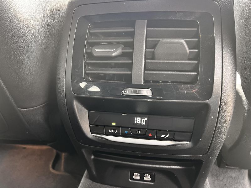 BMW X3 20i M Sport xDrive tažné - fotka 16 z 27