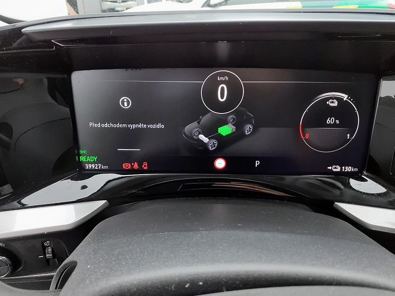 Opel Mokka (2021) Electric - fotka 9 z 10