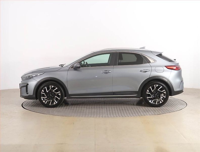 Kia XCeed (2023) Gold 1.5 T-GDI - fotka 3 z 20