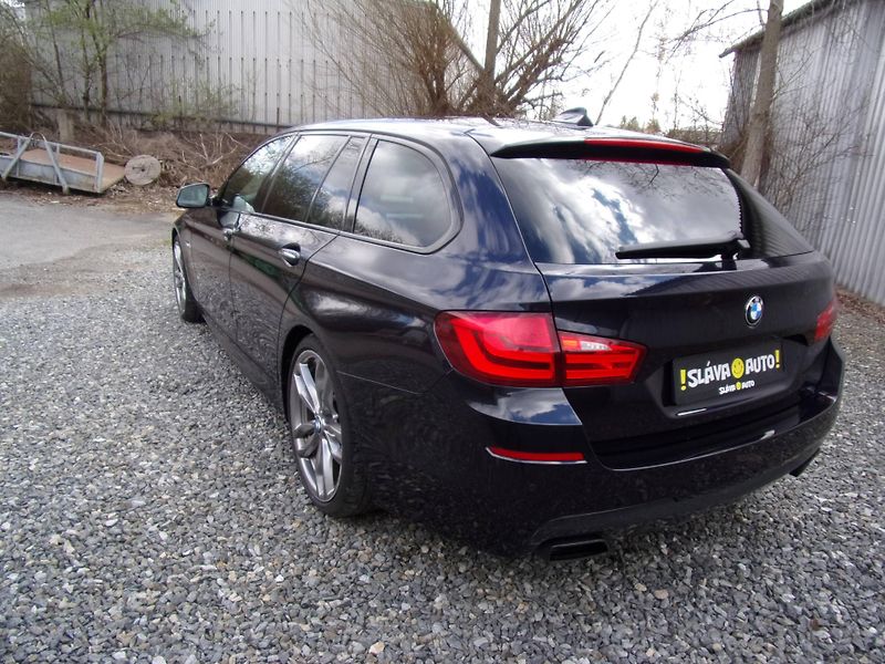 BMW Řada 5 (2012) M550d X-DRIVE 280kW KRÁSNÝ VŮZ - fotka 7 z 34