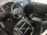 Volkswagen Tiguan (2011) 2.0 TDi 4x4, AT, kůže, autoAC - náhled 2