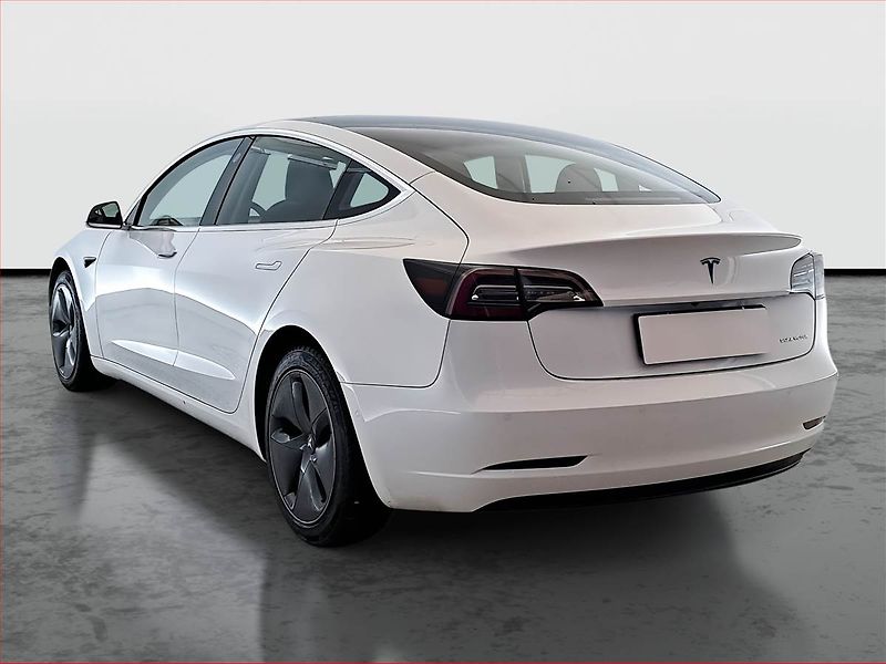 Tesla Model 3 (2020) Long Range 4WD 78kWh, SoH 87% - fotka 4 z 19