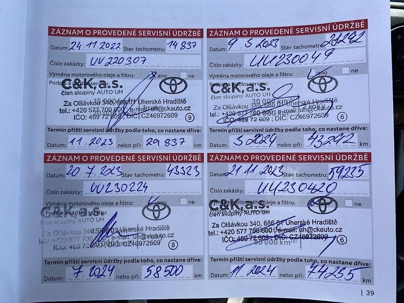 Toyota RAV4 2.5HSD, ČR-1m, ComStyle, 4x4 - fotka 33 z 34