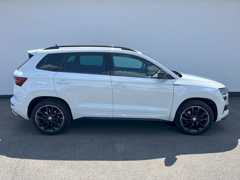 Škoda Karoq (2023) SPORTLINE TSI 1.5/110KW 6MP - fotka 8 z 35