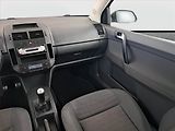 Volkswagen Polo (2006) 1.2 12V, nová STK, jezdí dobře - náhled 8