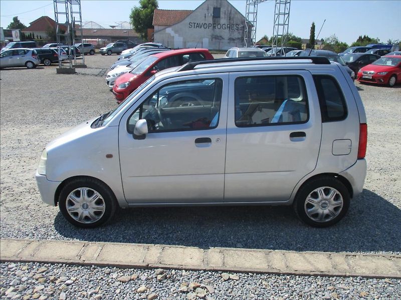 Opel Agila 1,2 i, klima, + letní pneu, - fotka 4 z 23