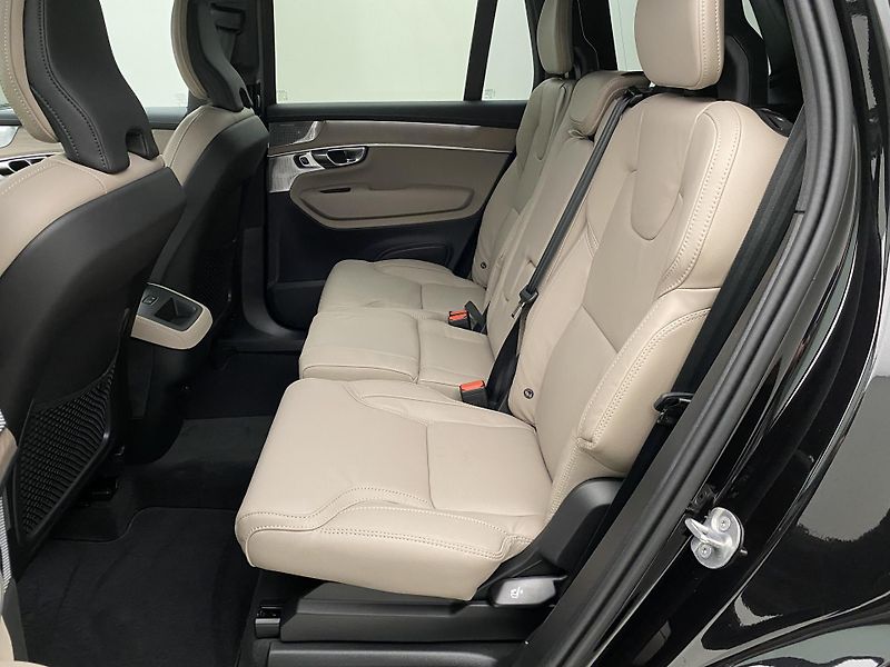 Volvo XC90 (2026) B5 AWD AUT BRIGHT PLUS 7míst - fotka 6 z 66