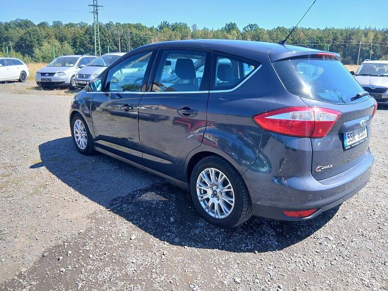 Ford C-MAX 1.6 TDCI, ALU, 6 rychlostí - fotka 13 z 39