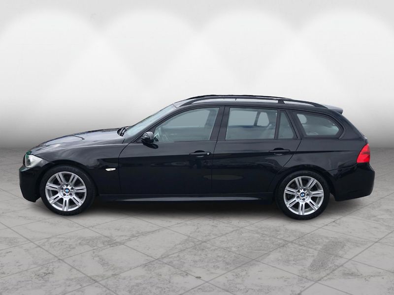 BMW Řada 3 325i - fotka 3 z 29
